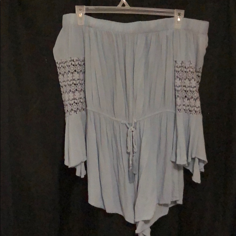 OFF SHOULDER ROMPER